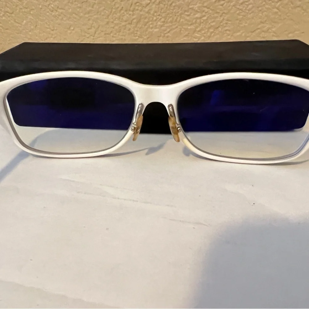 👓 Vera Wang Eyeglasses